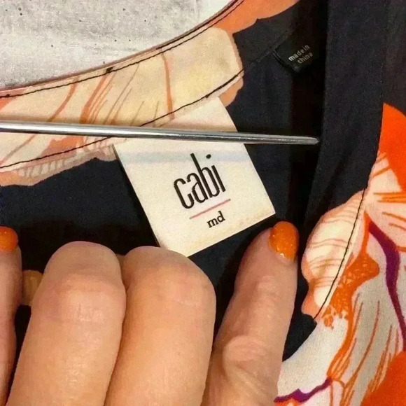 CAbi Blossom Floral top navy ,orange, And Cream sz Medium Tiered Layers - Picture 2 of 8